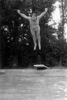 Julien Blaine in Le Moulin de Ventabren, France, 1979.