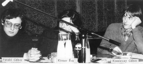 Pataki Gábor, Körner Éva és Klaniczay Gábor az „Új hullám” – Új szemlélet a művészetben kerekasztal-beszélgetésen a Kossuth Klubban, 1984. január 30-án.