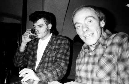 Méhes Lóránt Zuzu és Gémes János Dixi, FMK büfé, 1987.